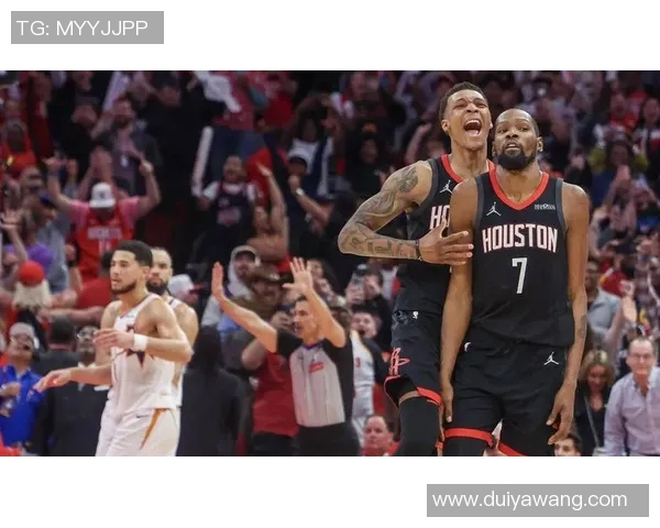 2019年火箭队与热火精彩对决回顾及赛季表现分析